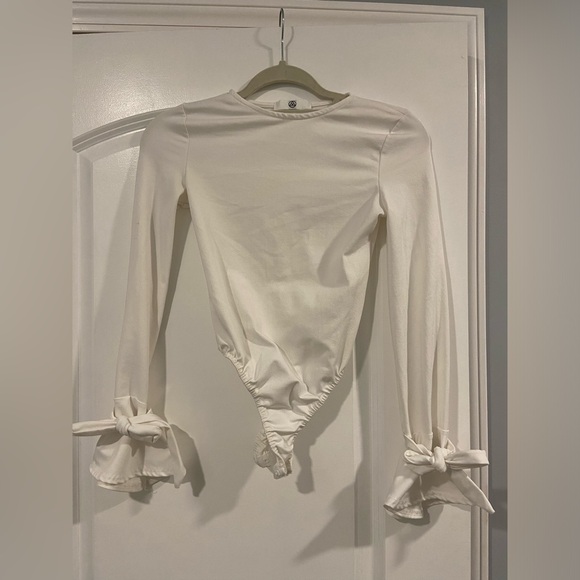 Women’s White Bodysuit from MISSGUIDED US size 2 - Picture 4 of 5